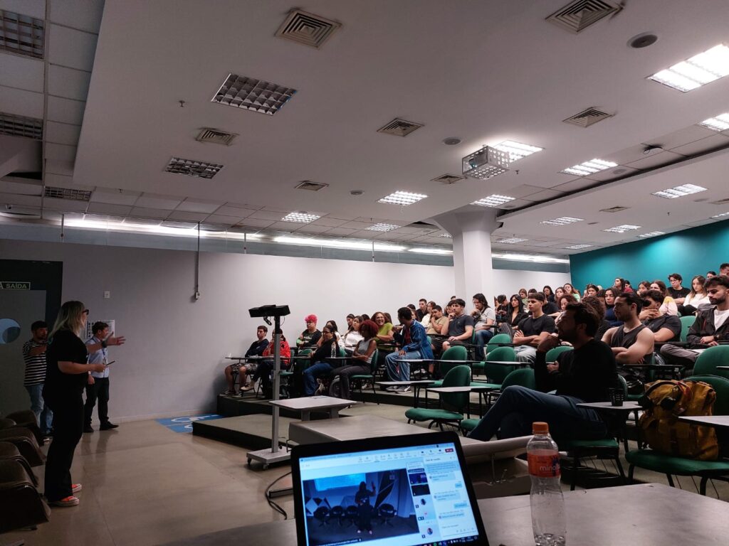 1ª Simpósio de Marketing e Comunicação na Universidade Anhembi Morumbi