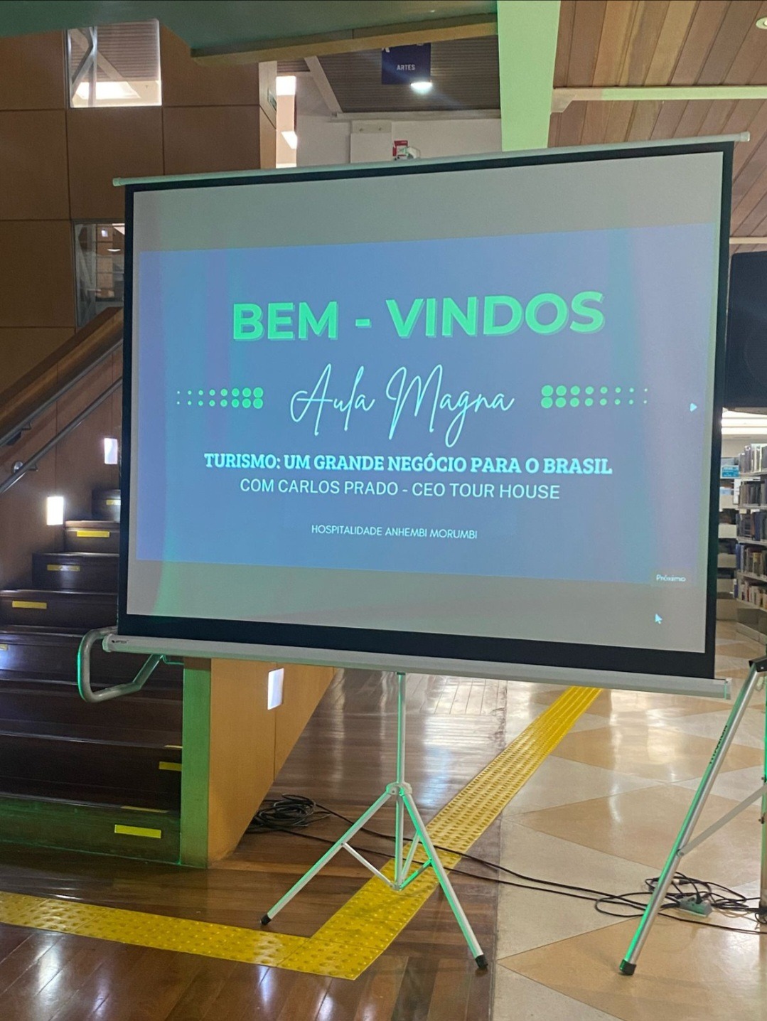 AMO Turismo: aula magna comemora 54 anos do curso