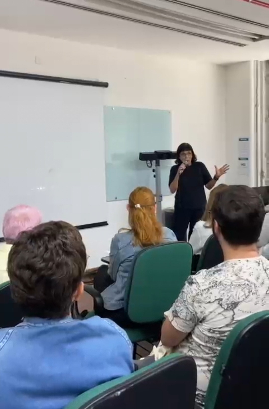AMO Cinema: Daniela Thomas participa da aula magna do PPGCOM da Anhembi Morumbi