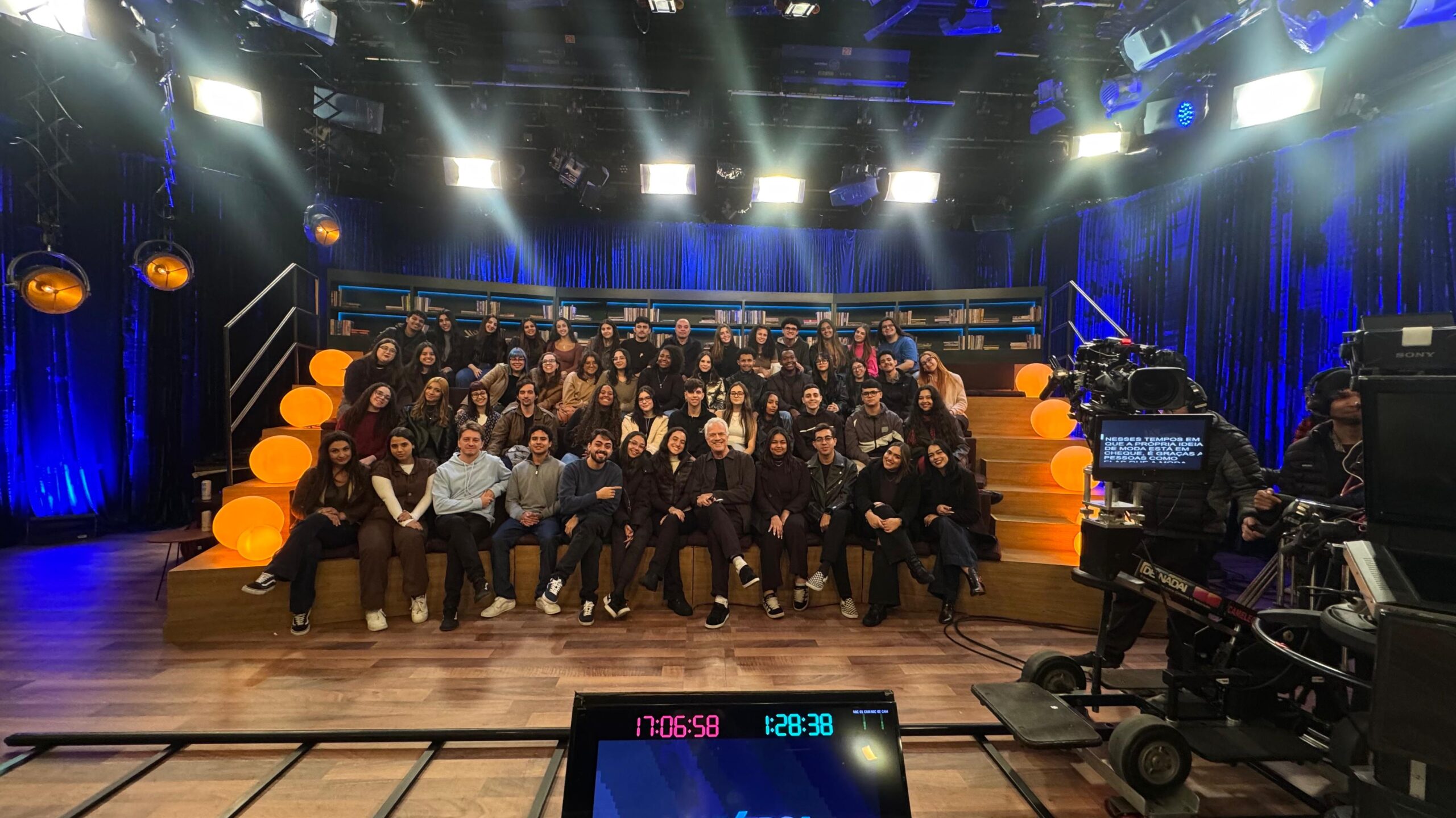 Conversa com Bial e alunos na plateia