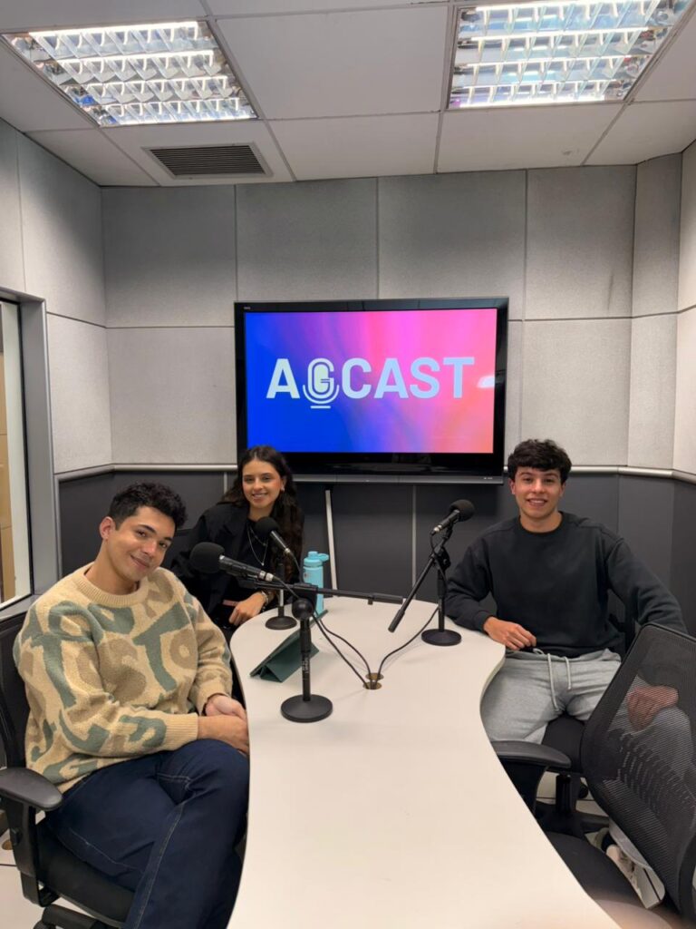 Agcast entrevista aluno Publicidade