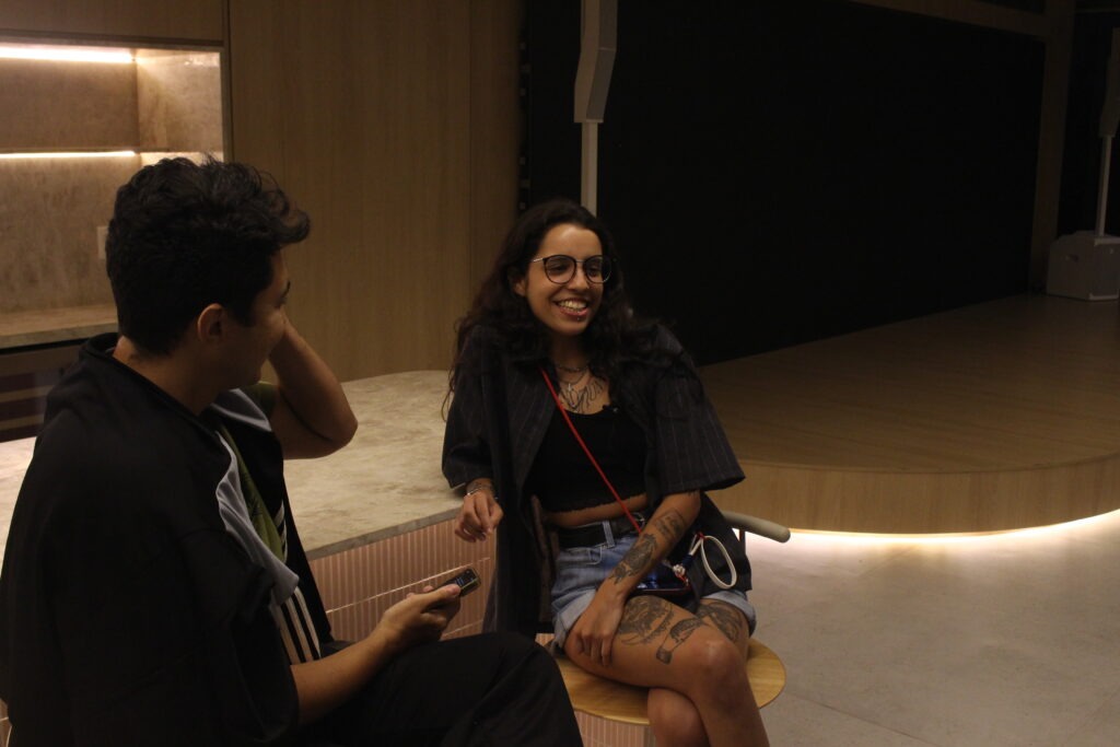 Entrevista Sthepanie - Social Media da Agência California